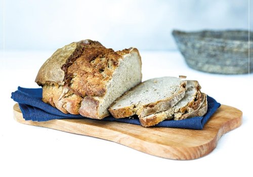 Frisches Roggenbrot
